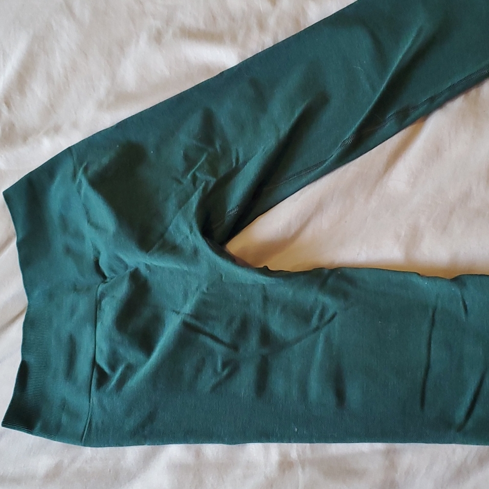 Amplify Leggings